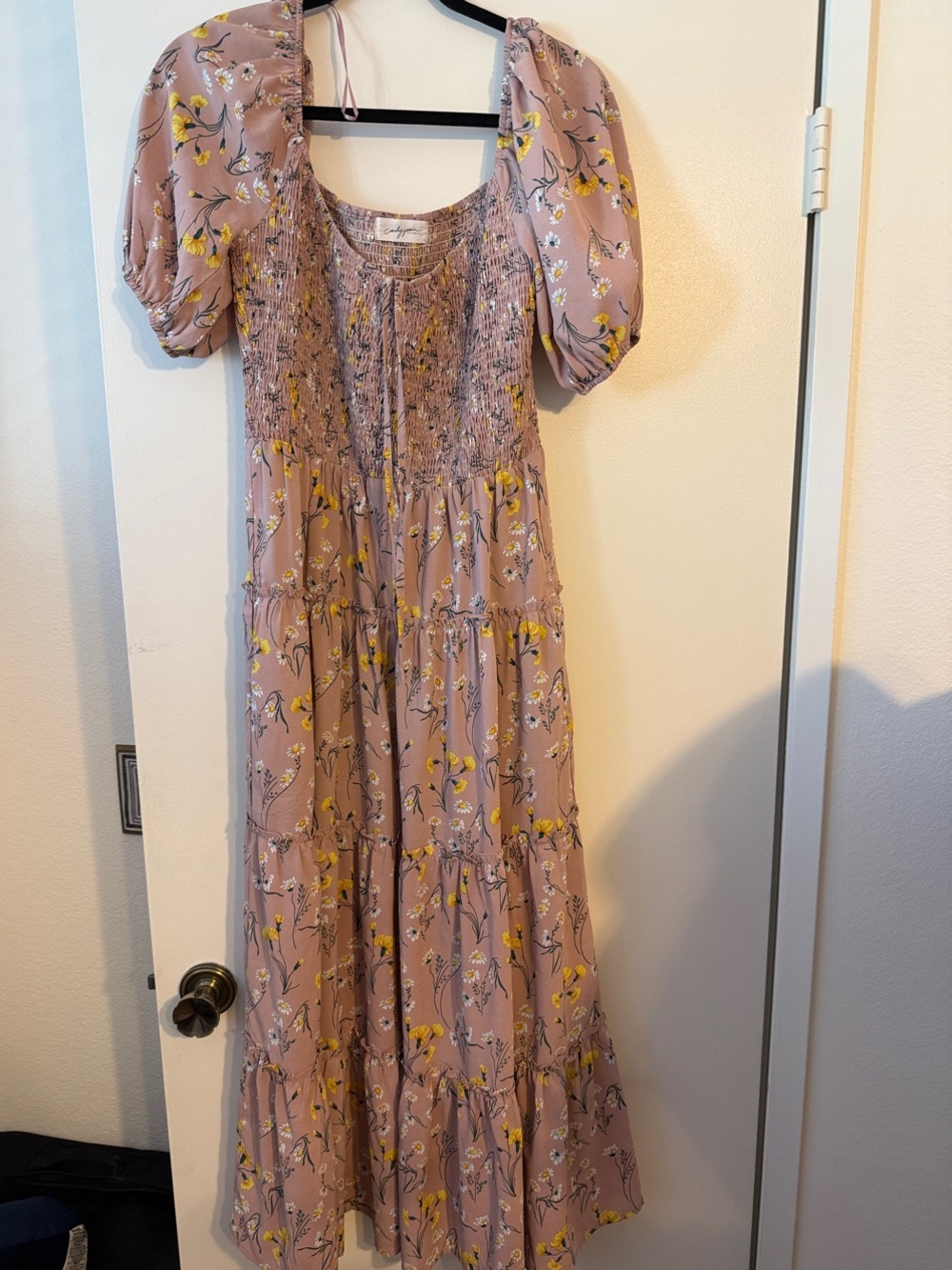 CJLA Women’s Pink Floral Smocked Midi Dress